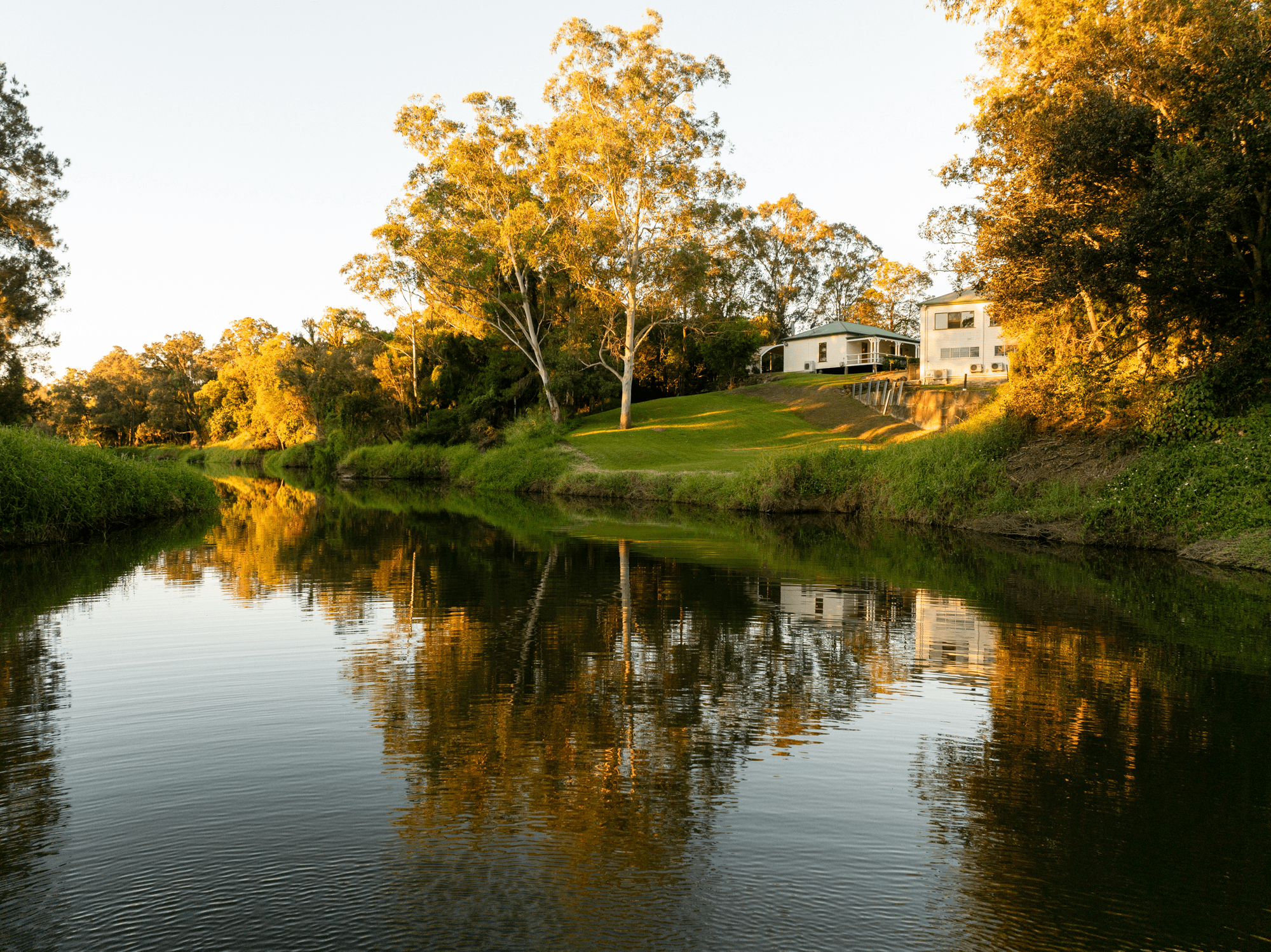 2097 Roghan Road, BRIDGEMAN DOWNS, QLD 4035