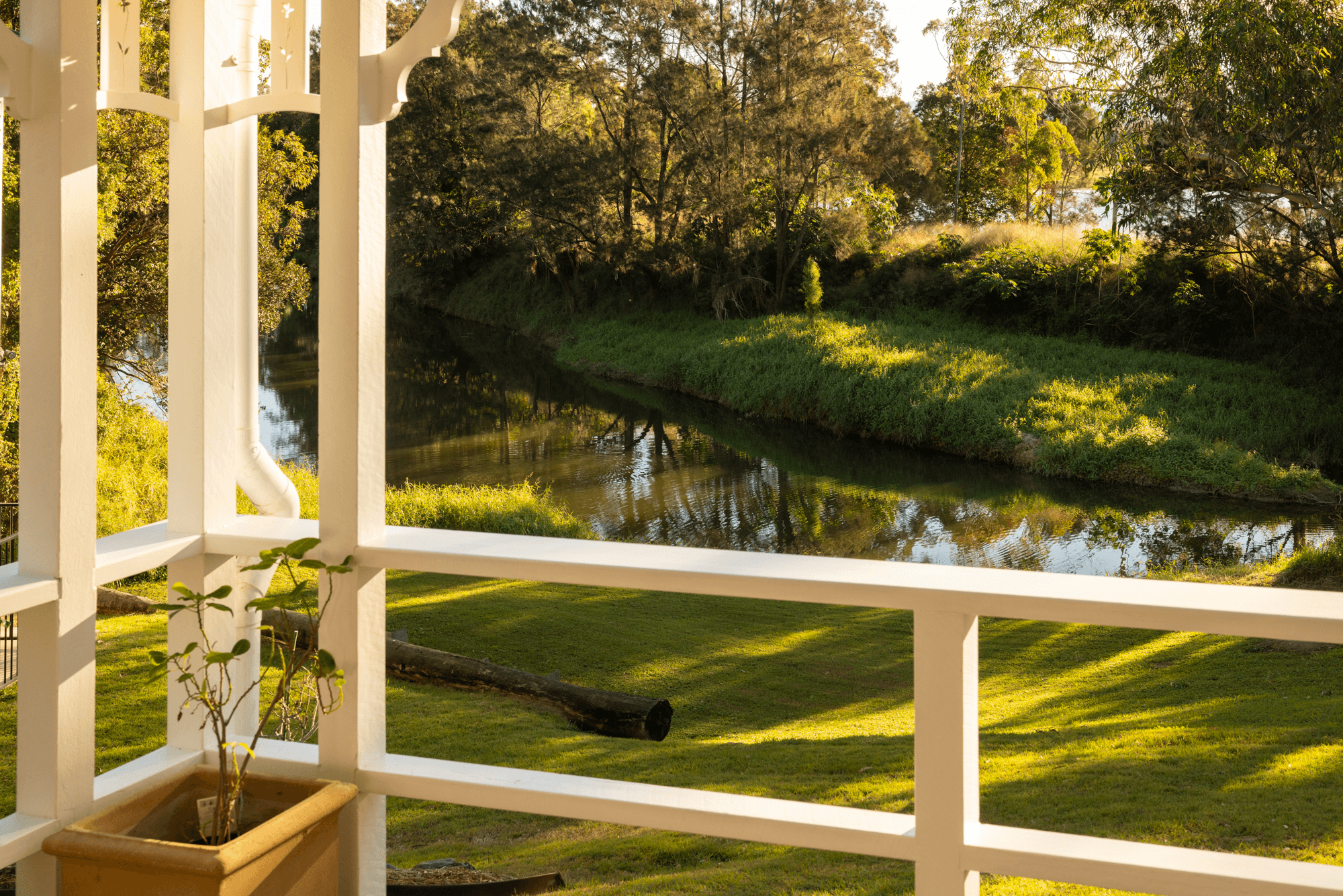 2097 Roghan Road, BRIDGEMAN DOWNS, QLD 4035