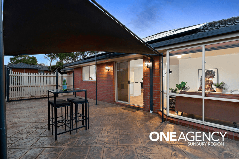 4 Reddan Court, SUNBURY, VIC 3429