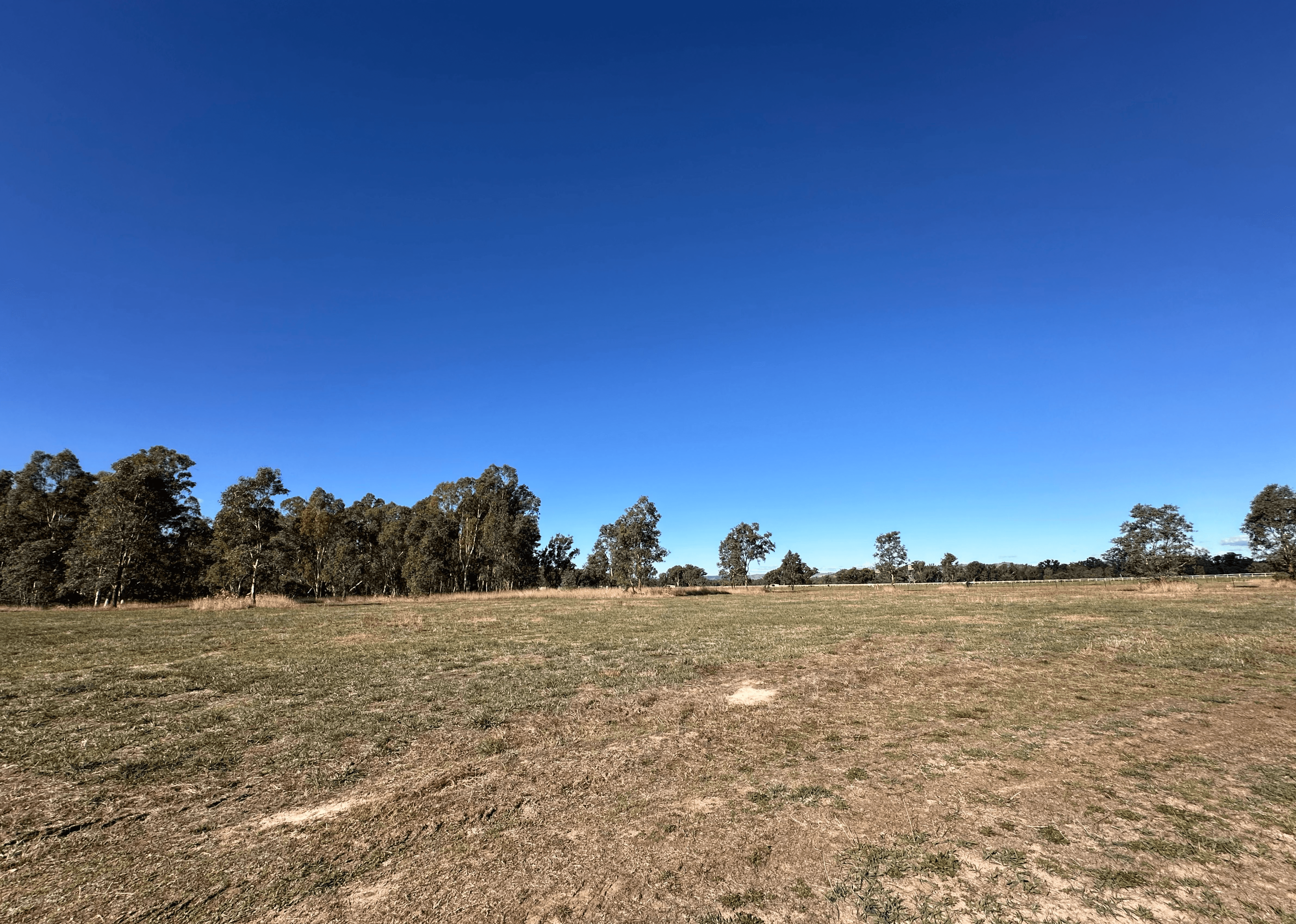 120 HIGHLANDS ROAD, SEYMOUR, VIC 3660