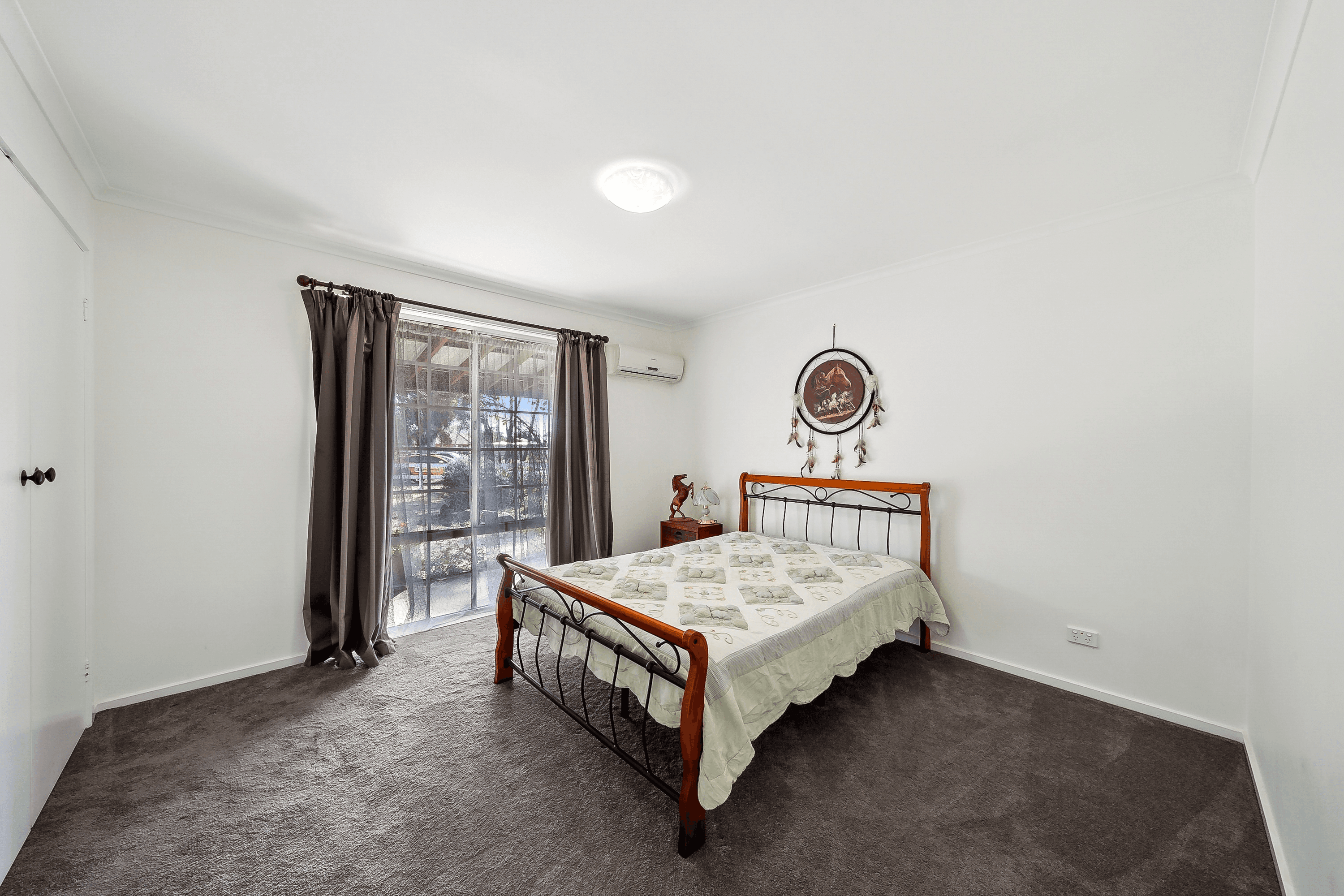 120 HIGHLANDS ROAD, SEYMOUR, VIC 3660