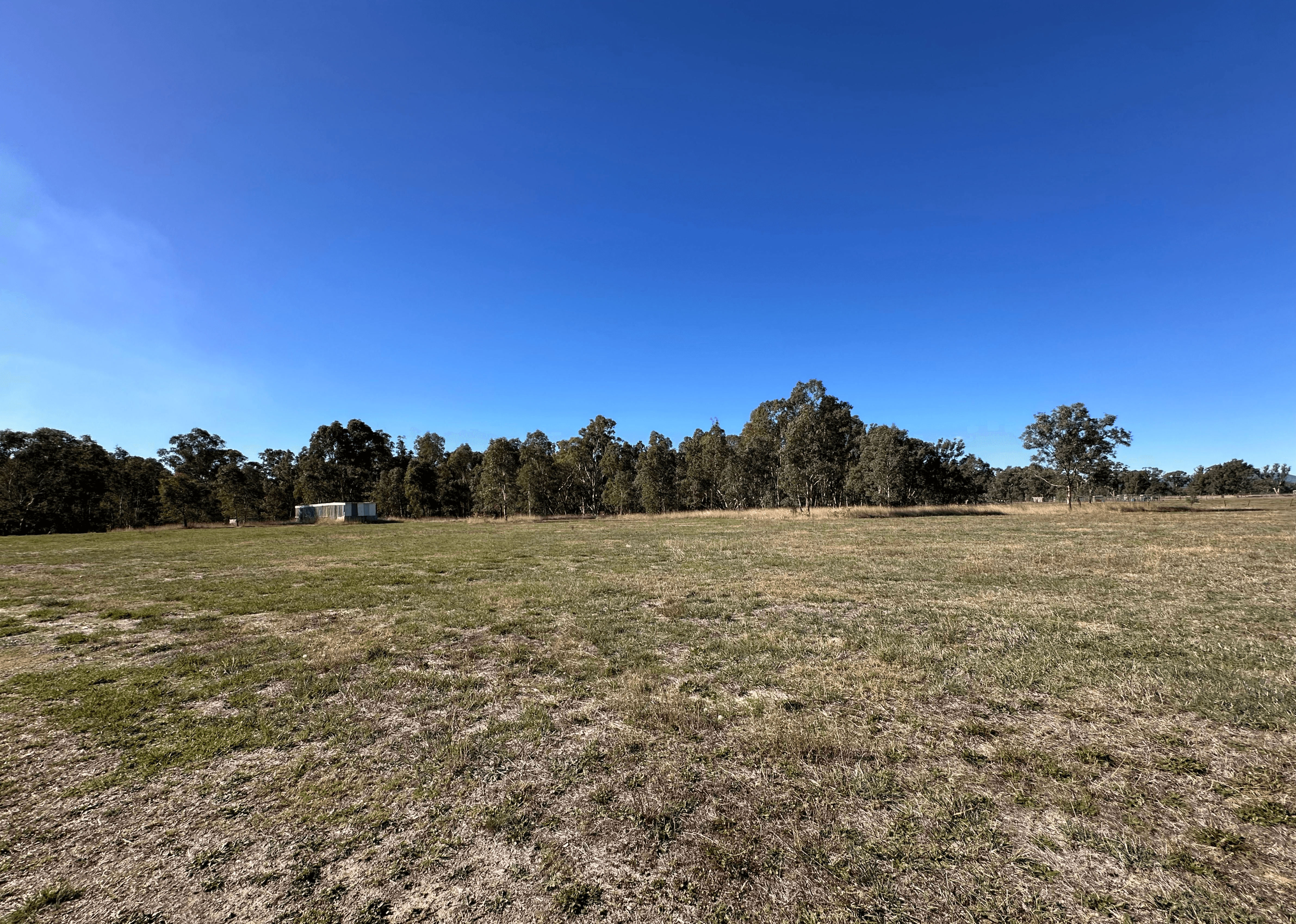120 HIGHLANDS ROAD, SEYMOUR, VIC 3660