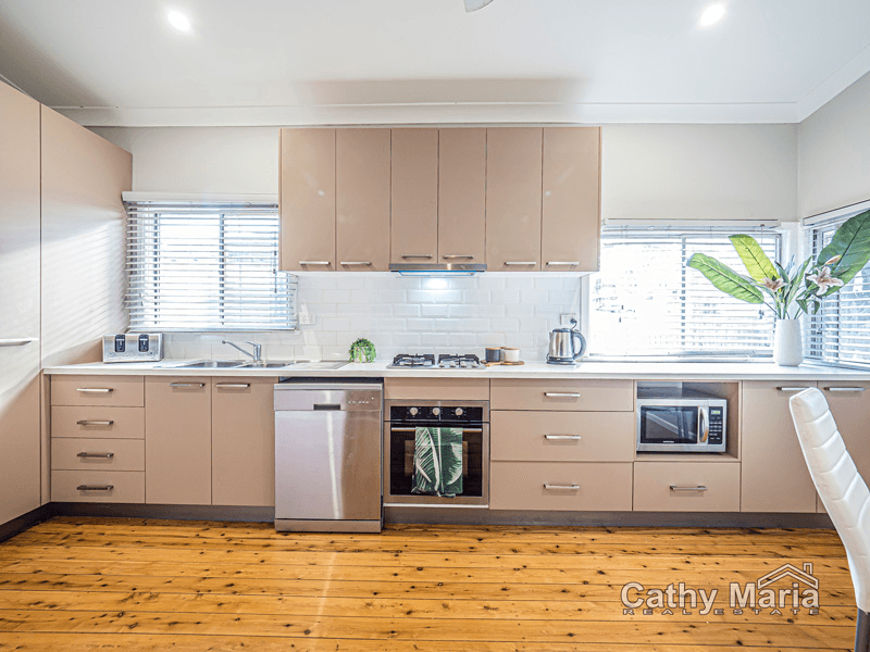 27 Waverley Road, MANNERING PARK, NSW 2259