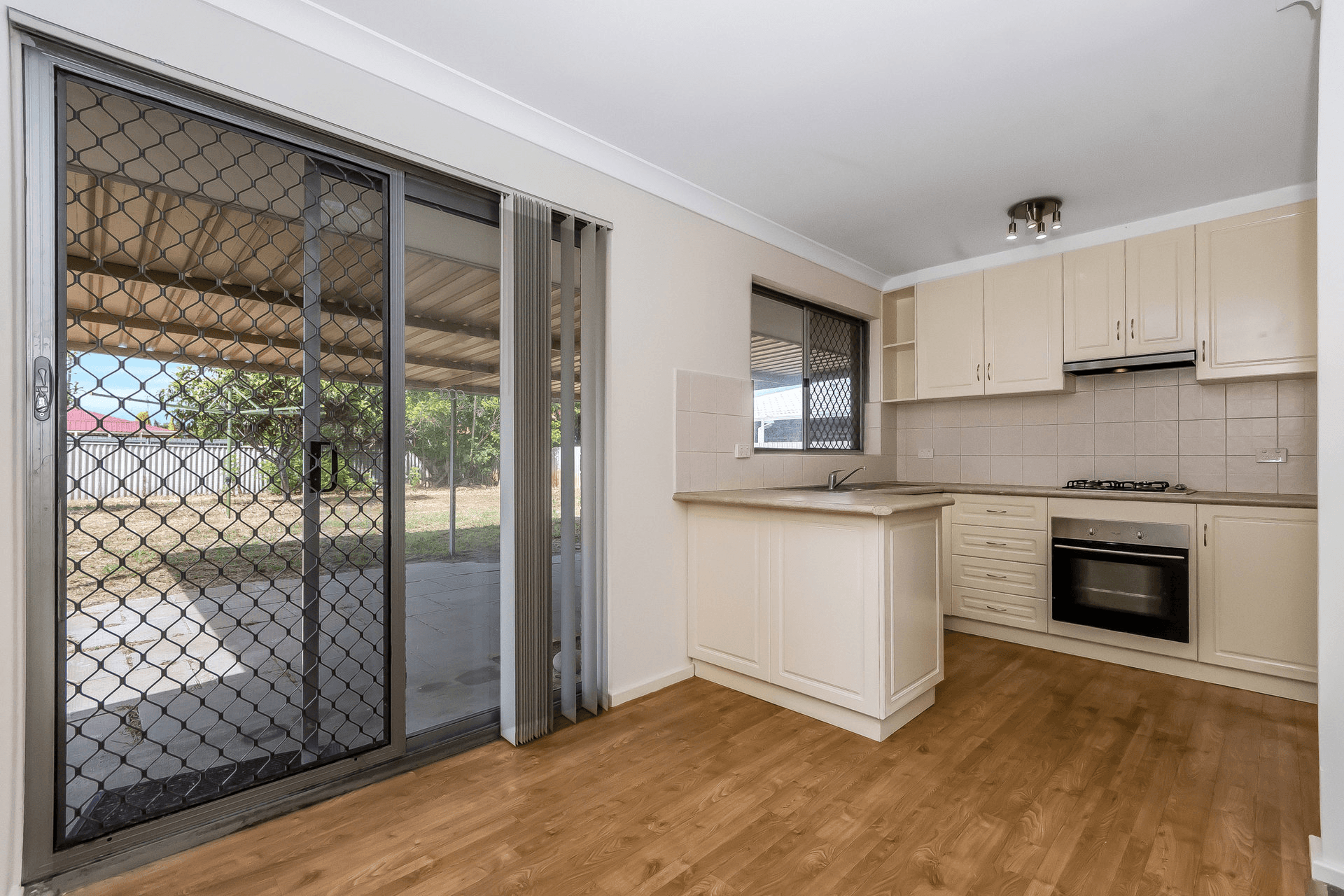 19 Elswick Street, Safety Bay, WA 6169