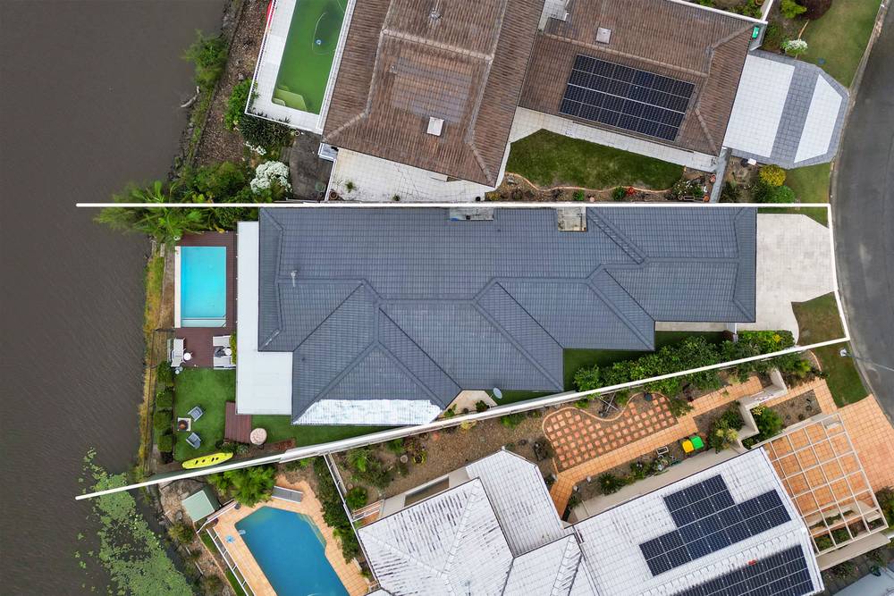 10 Emerton Crescent, Robina, QLD 4226
