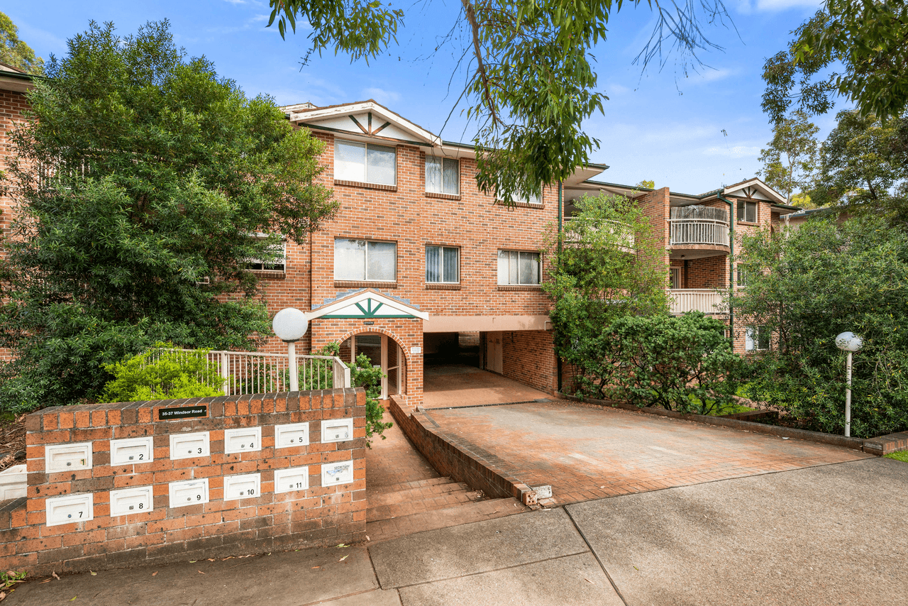 1/35-37  Windsor Road, MERRYLANDS, NSW 2160