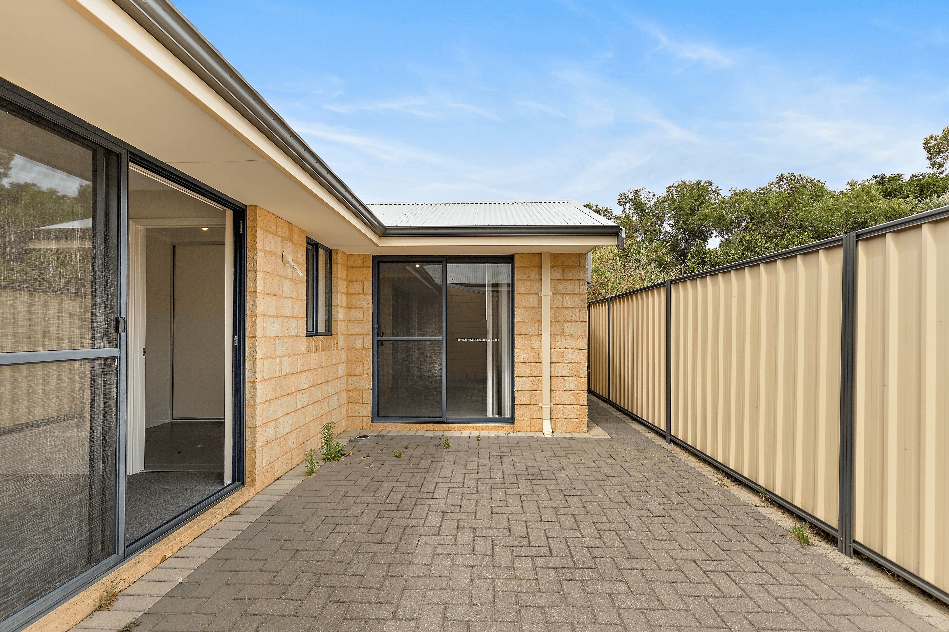 3/20 William Street, Armadale, WA 6112