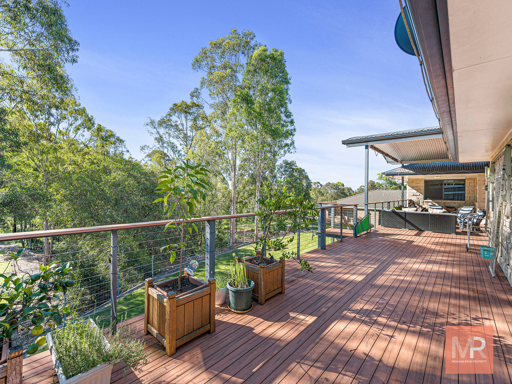 10 Sassafras Close, WOODHILL, QLD 4285