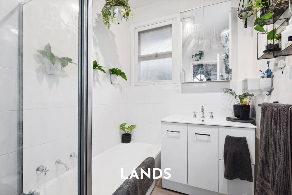 6 Sandland Avenue, Ridgehaven, SA 5097