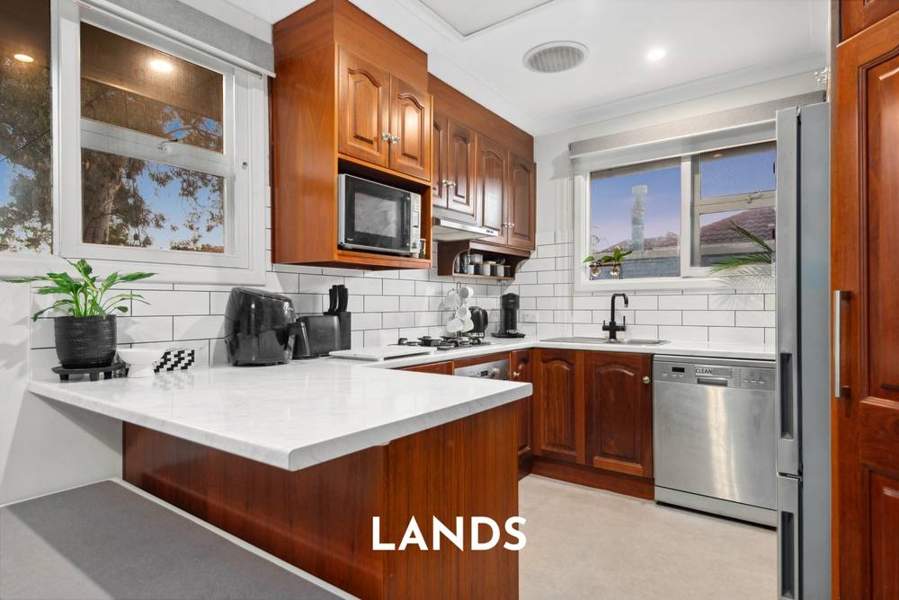 6 Sandland Avenue, Ridgehaven, SA 5097
