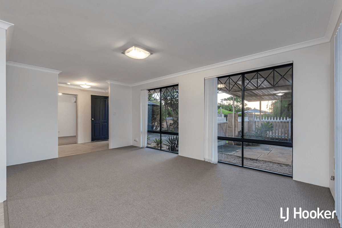 116 Seagrove Boulevard, MERRIWA, WA 6030