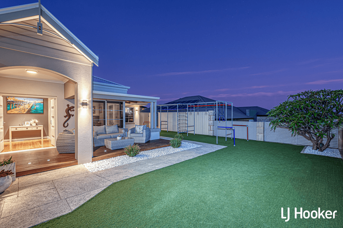 12 Halyard Road, JINDALEE, WA 6036