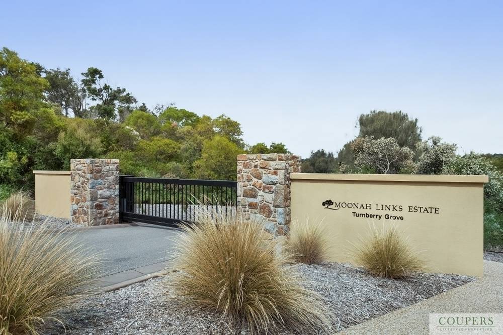 21 Turnberry Gr, Fingal, VIC 3939