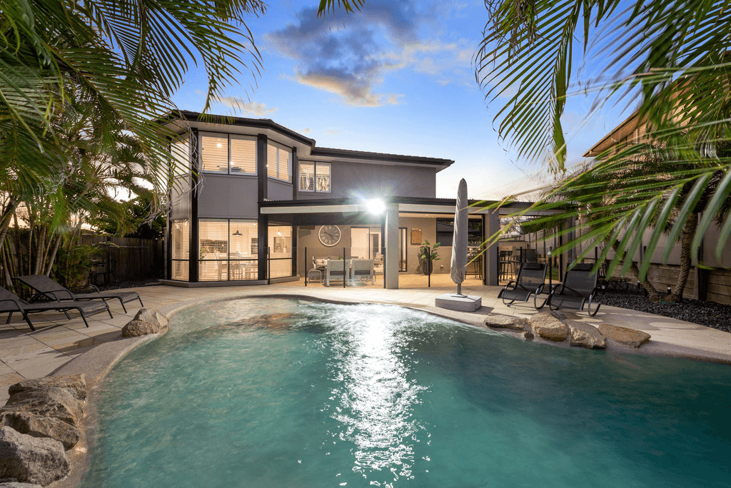 11 Alderbury Place, CARINDALE, QLD 4152