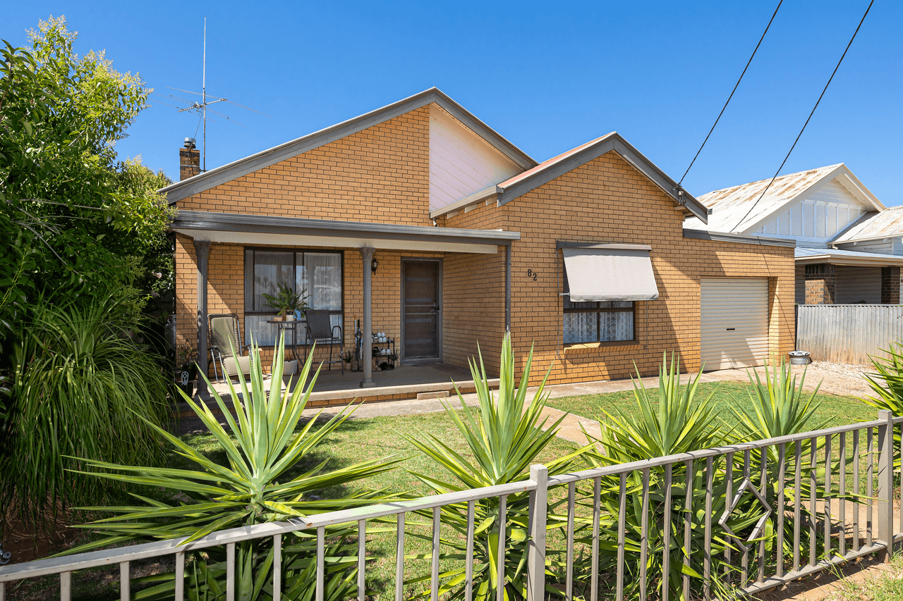 82 Grey Street, TEMORA, NSW 2666