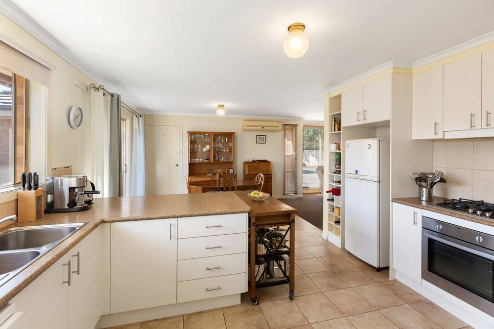 2/3 Bellview Court, MANSFIELD, VIC 3722