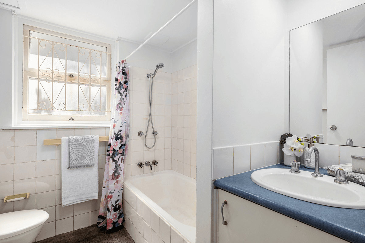 1/598 Sandgate Road, CLAYFIELD, QLD 4011