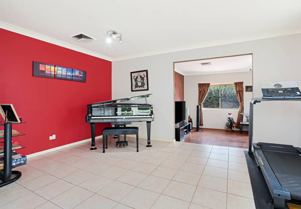 36 Governors Way, MACQUARIE LINKS, NSW 2565