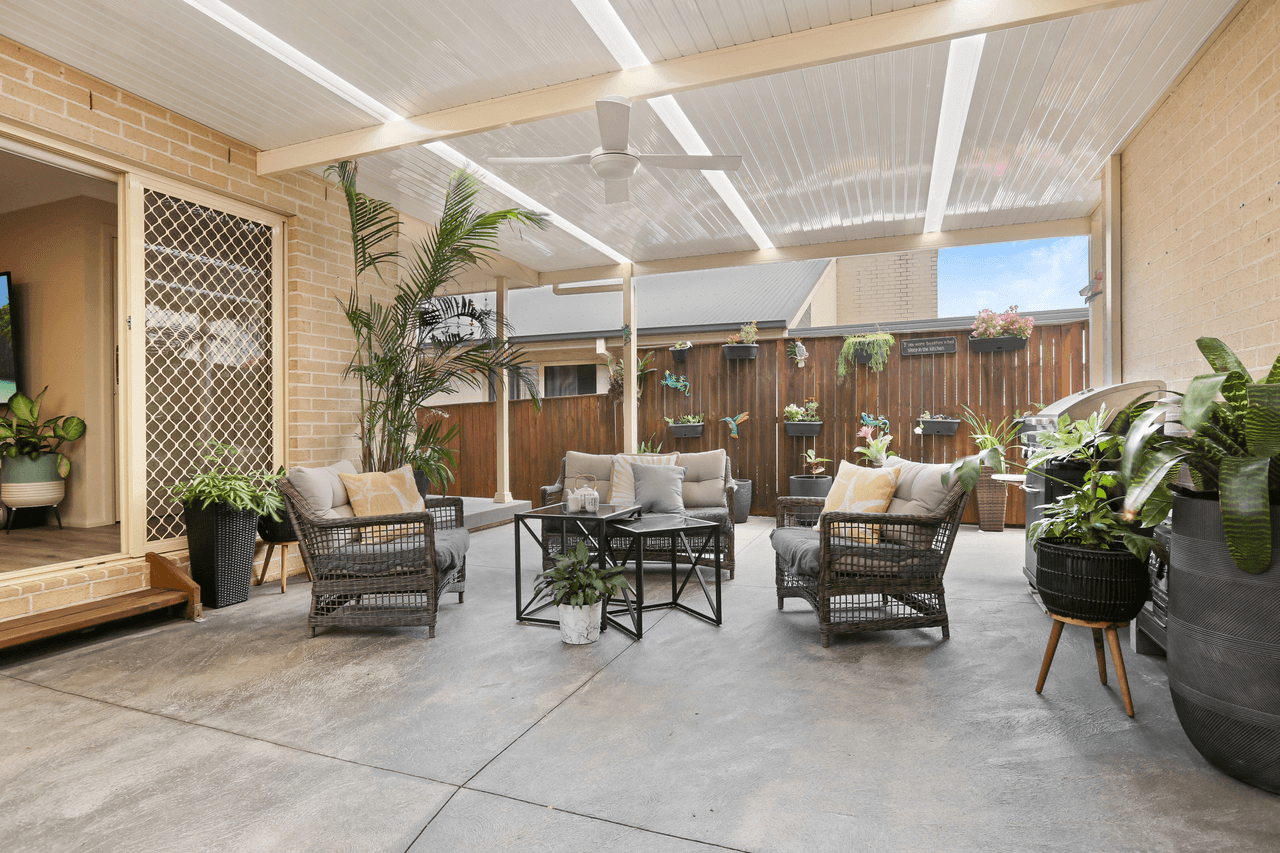 11 Mountainview Mews, ALBION PARK, NSW 2527