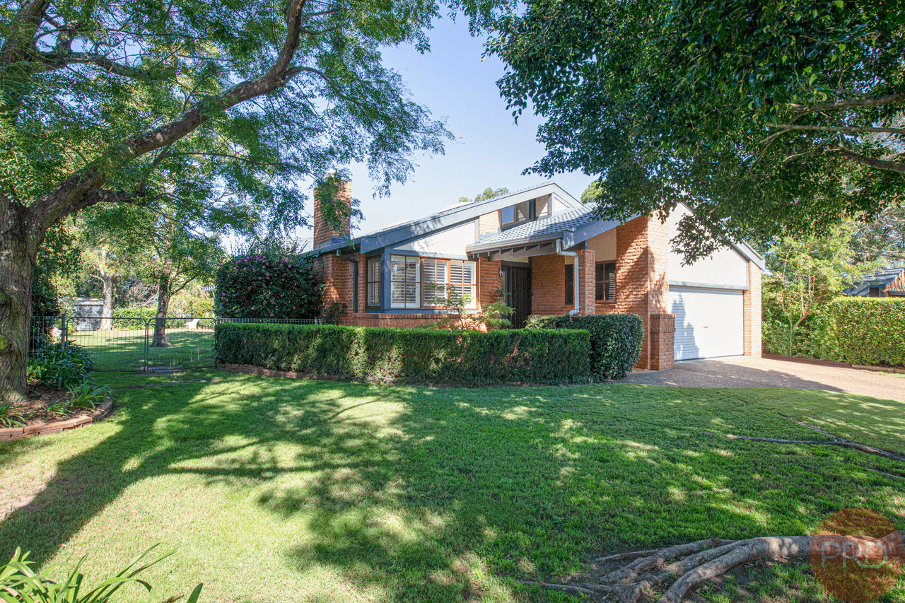 16 Victoria Road, BOLWARRA, NSW 2320