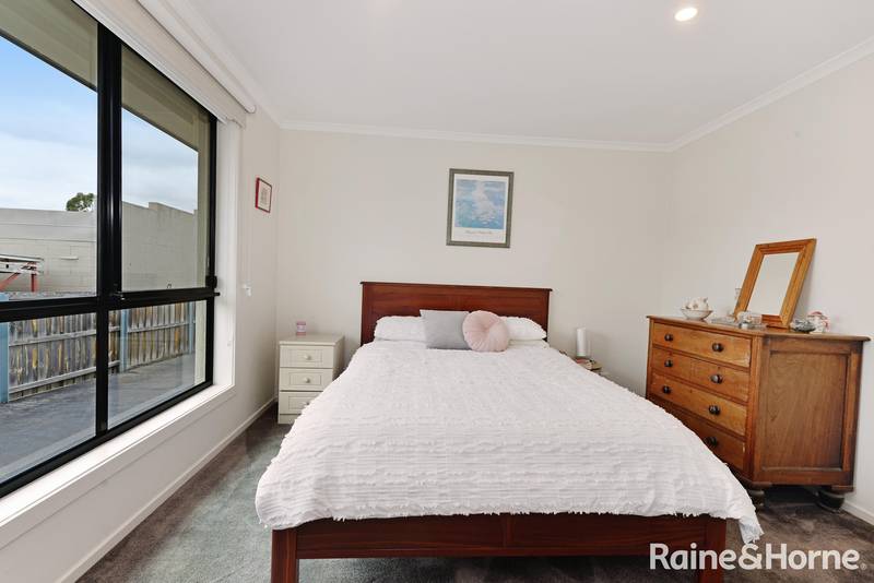 1/163 Derwent Avenue, LINDISFARNE, TAS 7015