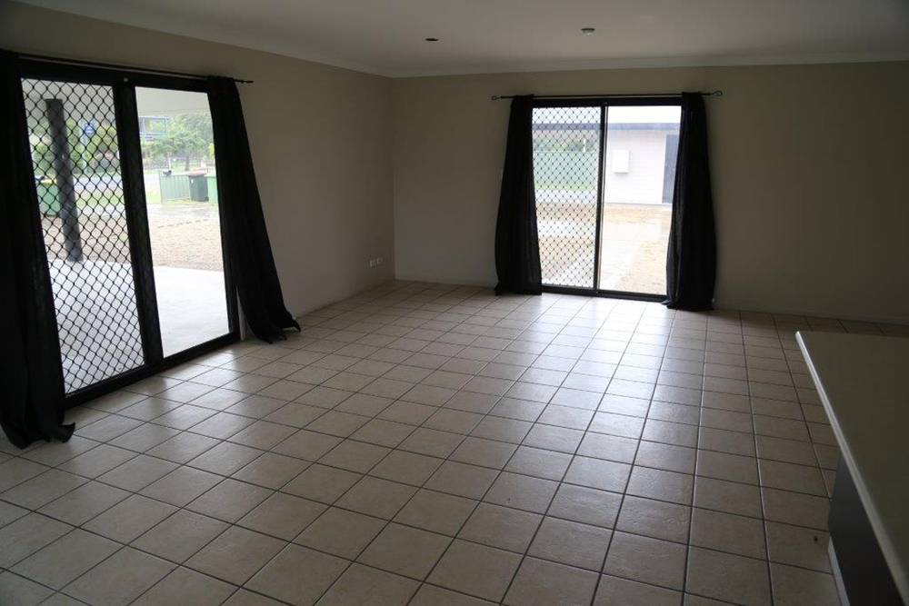 28B Reynolds Street, NEBO, QLD 4742