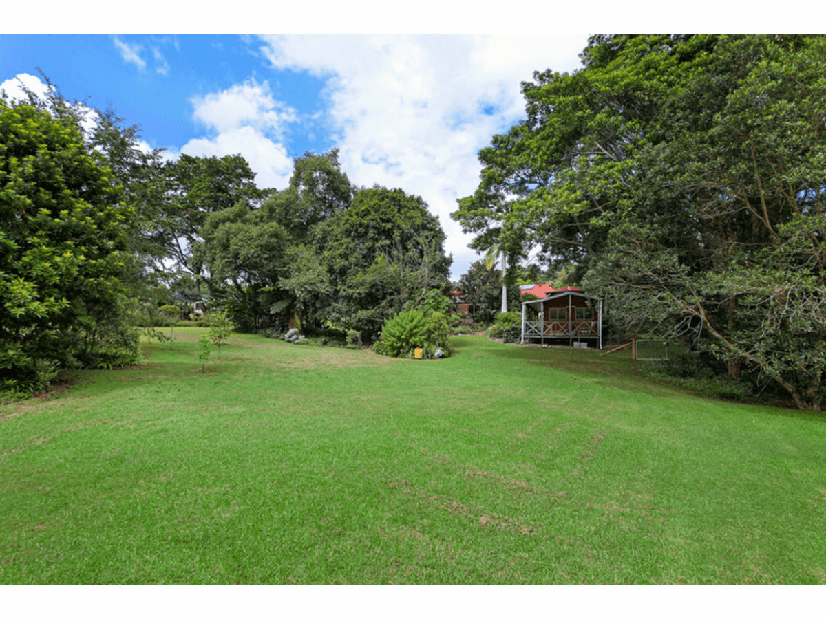 27 Glen Eden Court, Flaxton, QLD 4560