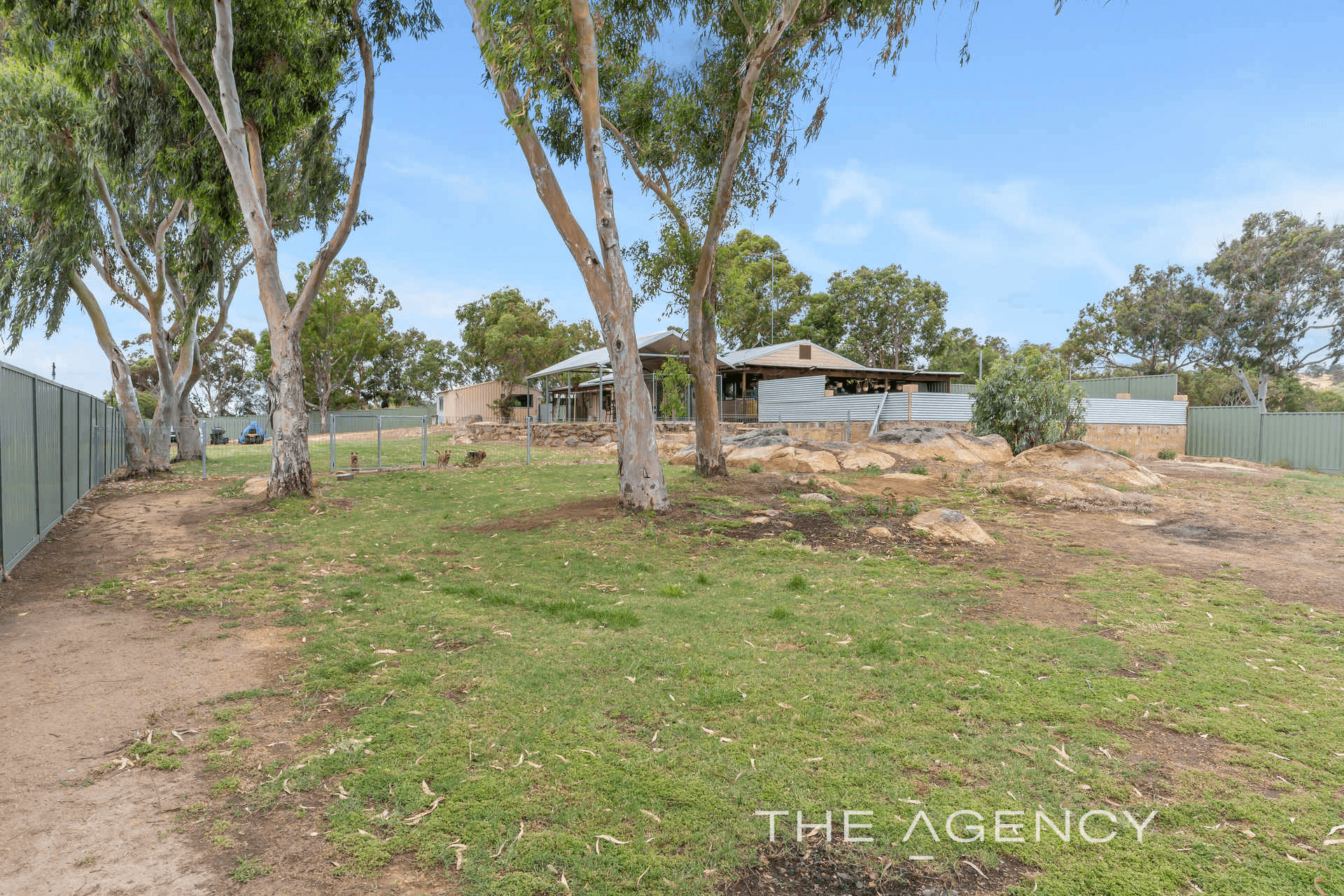 64 Avro Anson Road, Mokine, WA 6401