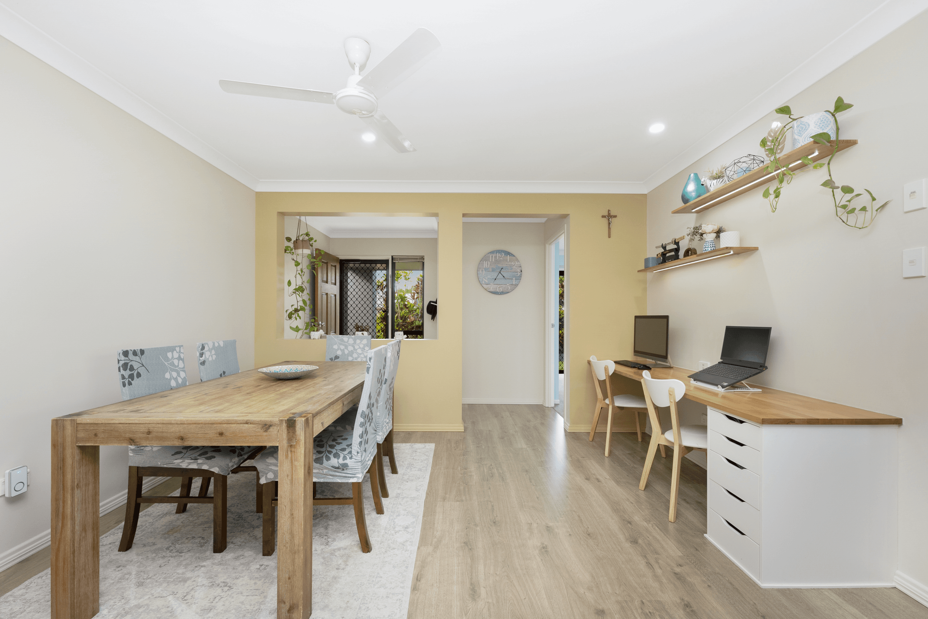 16 Kempton Chase, BURDELL, QLD 4818