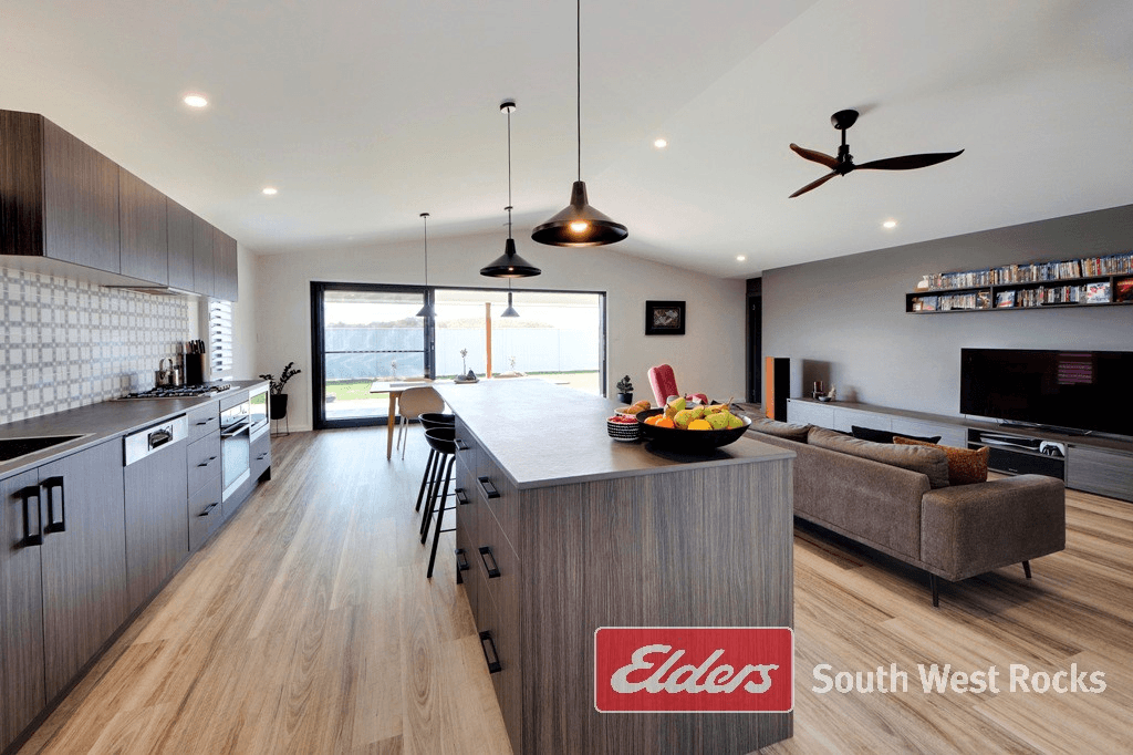 25 Athena Pde, SOUTH WEST ROCKS, NSW 2431