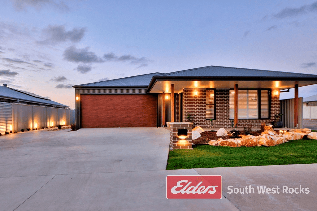 25 Athena Pde, SOUTH WEST ROCKS, NSW 2431