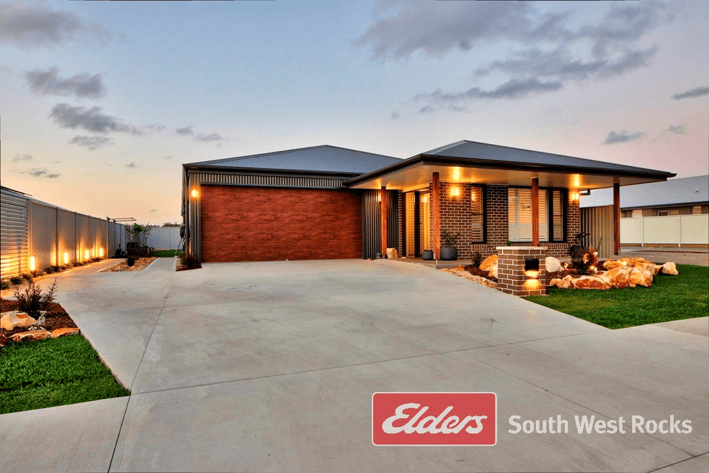 25 Athena Pde, SOUTH WEST ROCKS, NSW 2431