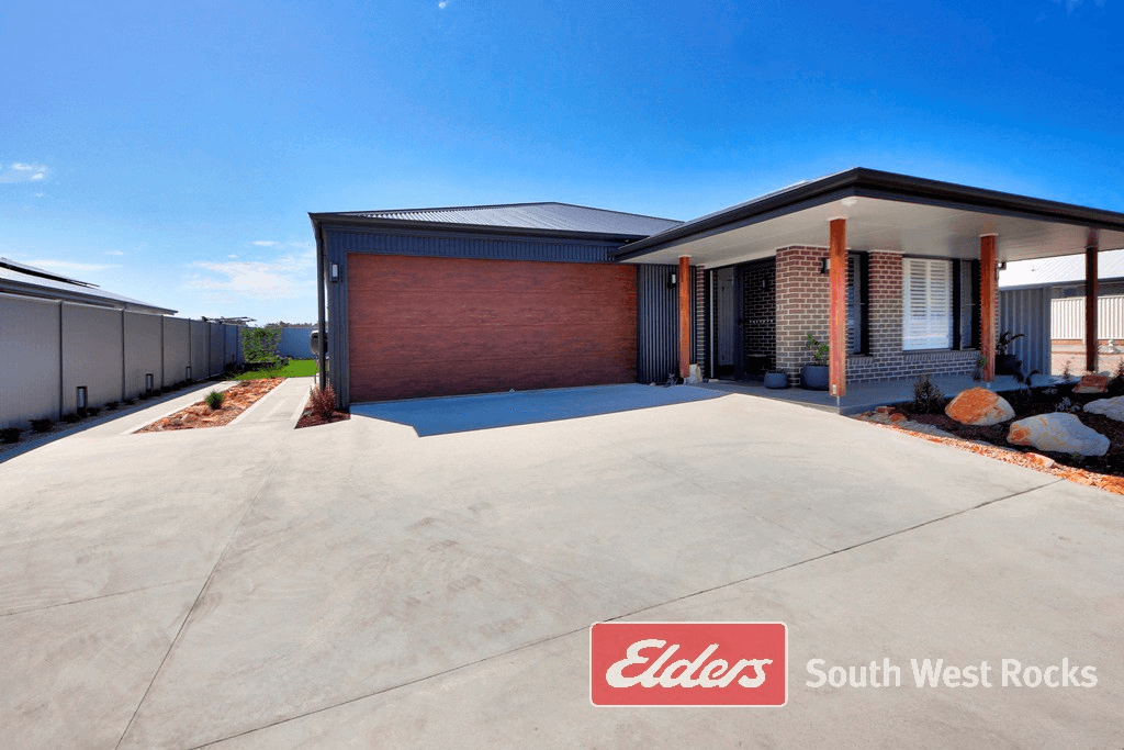 25 Athena Pde, SOUTH WEST ROCKS, NSW 2431