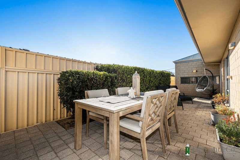 9A Warren Street, Beaconsfield, WA 6162