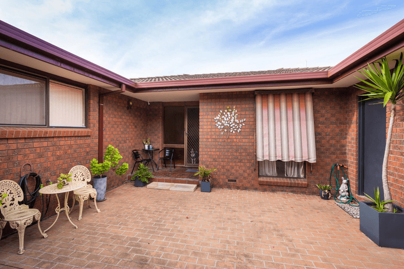 2/56 Golf Circuit, TURA BEACH, NSW 2548