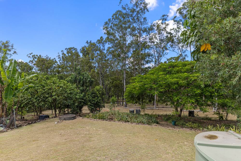 16 Varley Road South, GLENWOOD, QLD 4570
