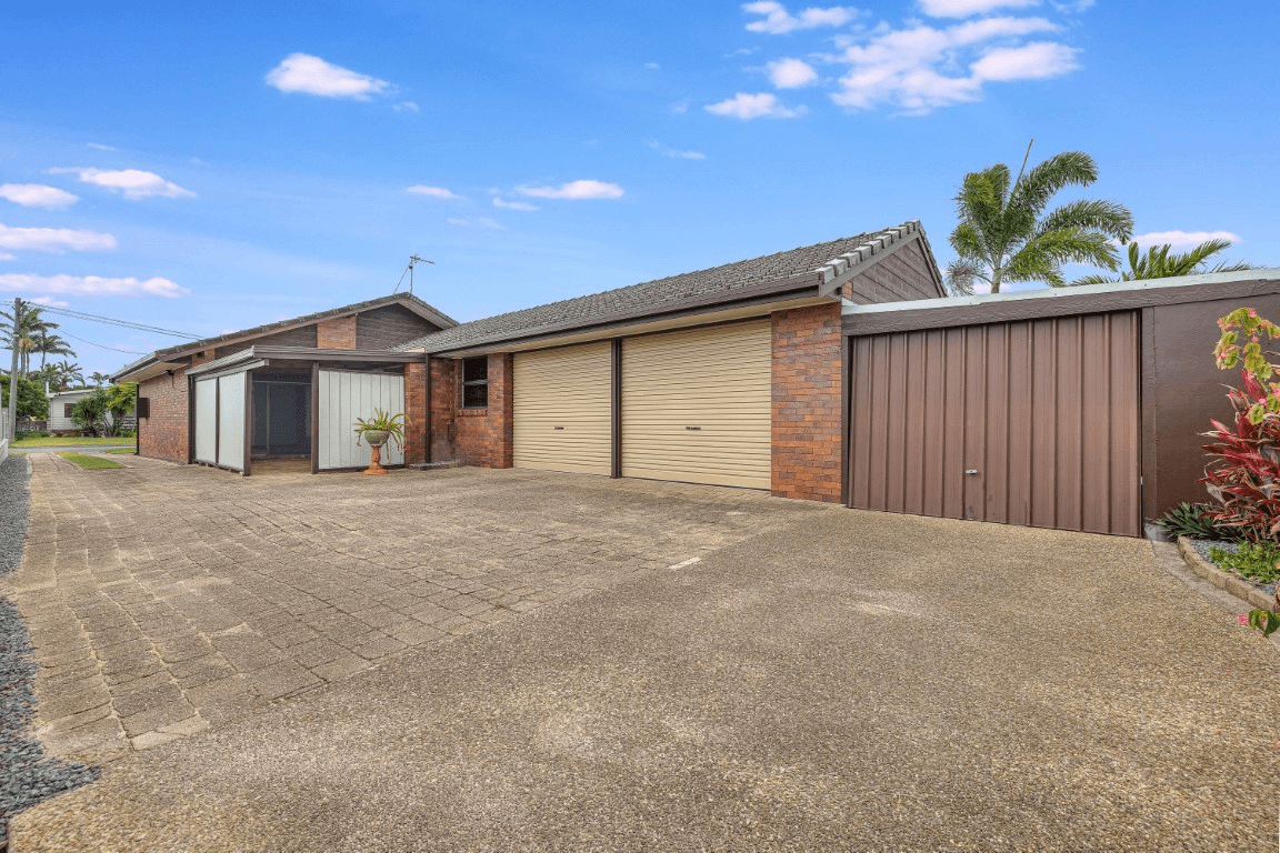 17 Haig Street, Golden Beach, QLD 4551