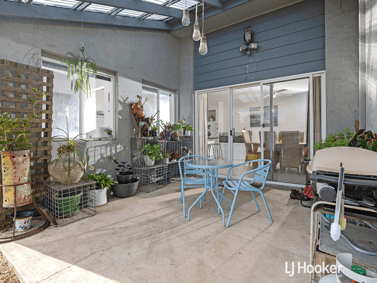 16 Meikle Street, MEENIYAN, VIC 3956