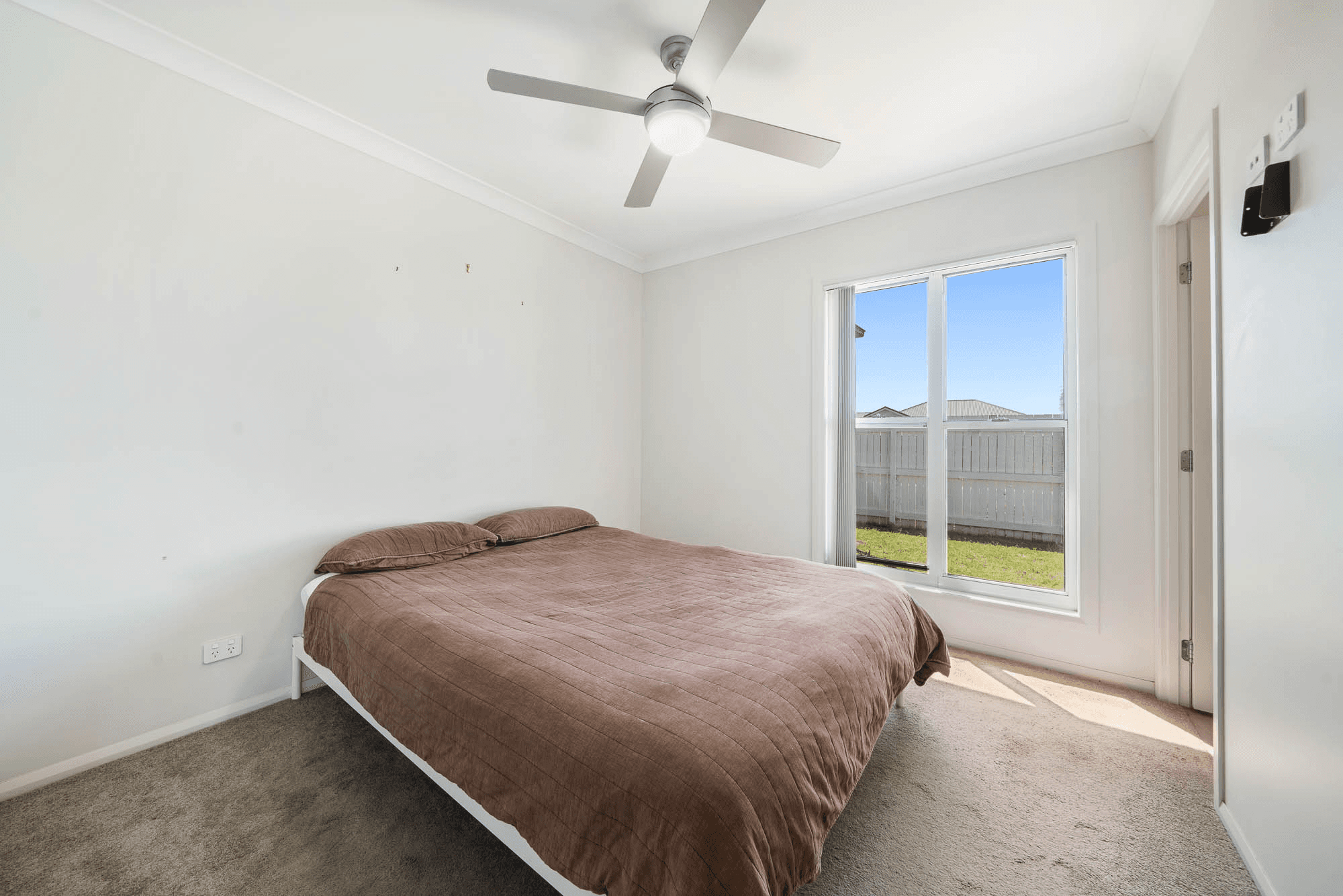 1/42 London Circuit, Torrington, QLD 4350