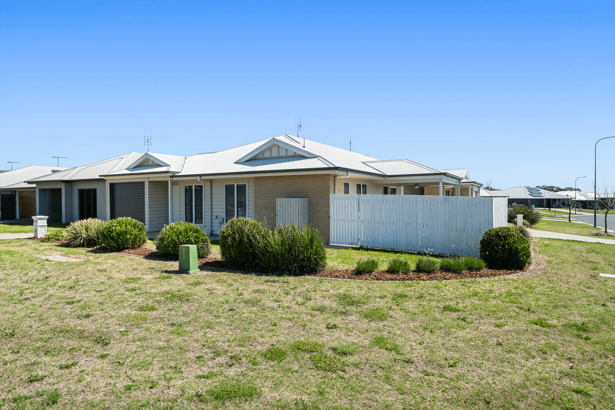 1/42 London Circuit, Torrington, QLD 4350