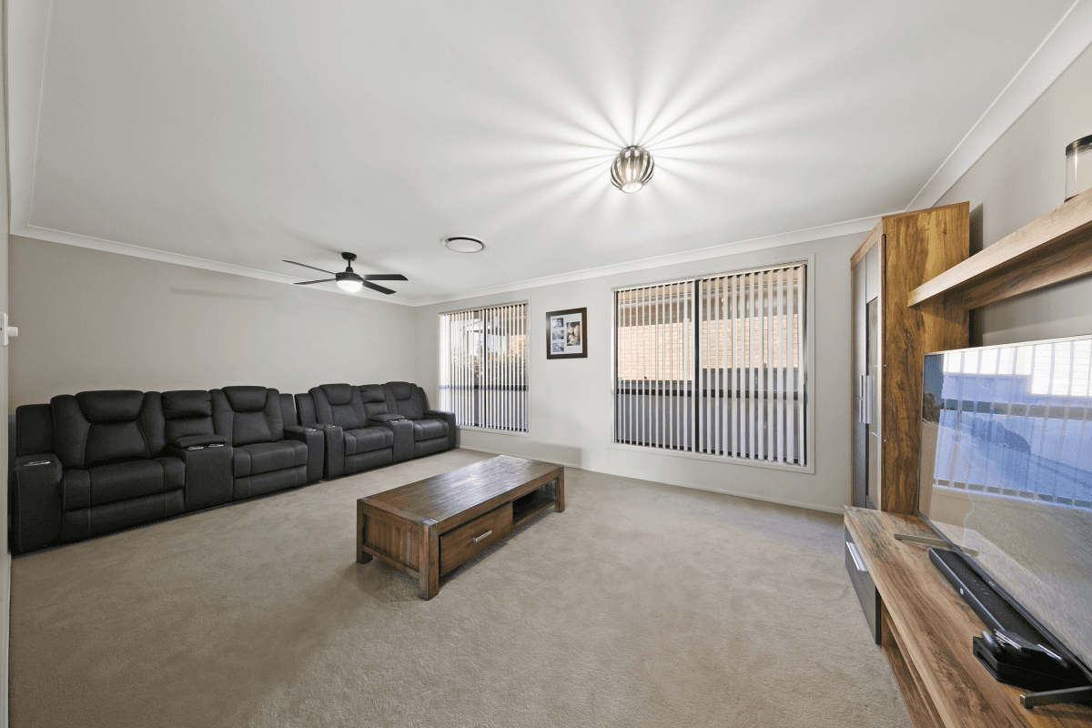 41 Neath Street, Pelaw Main, NSW 2327