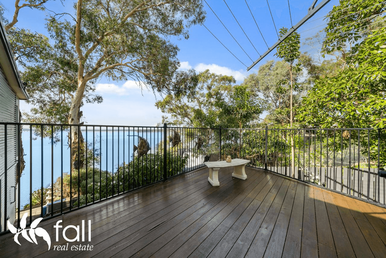 523 Shark Point Road, PENNA, TAS 7171