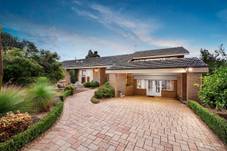 4 Newbury Close, TEMPLESTOWE LOWER, VIC 3107