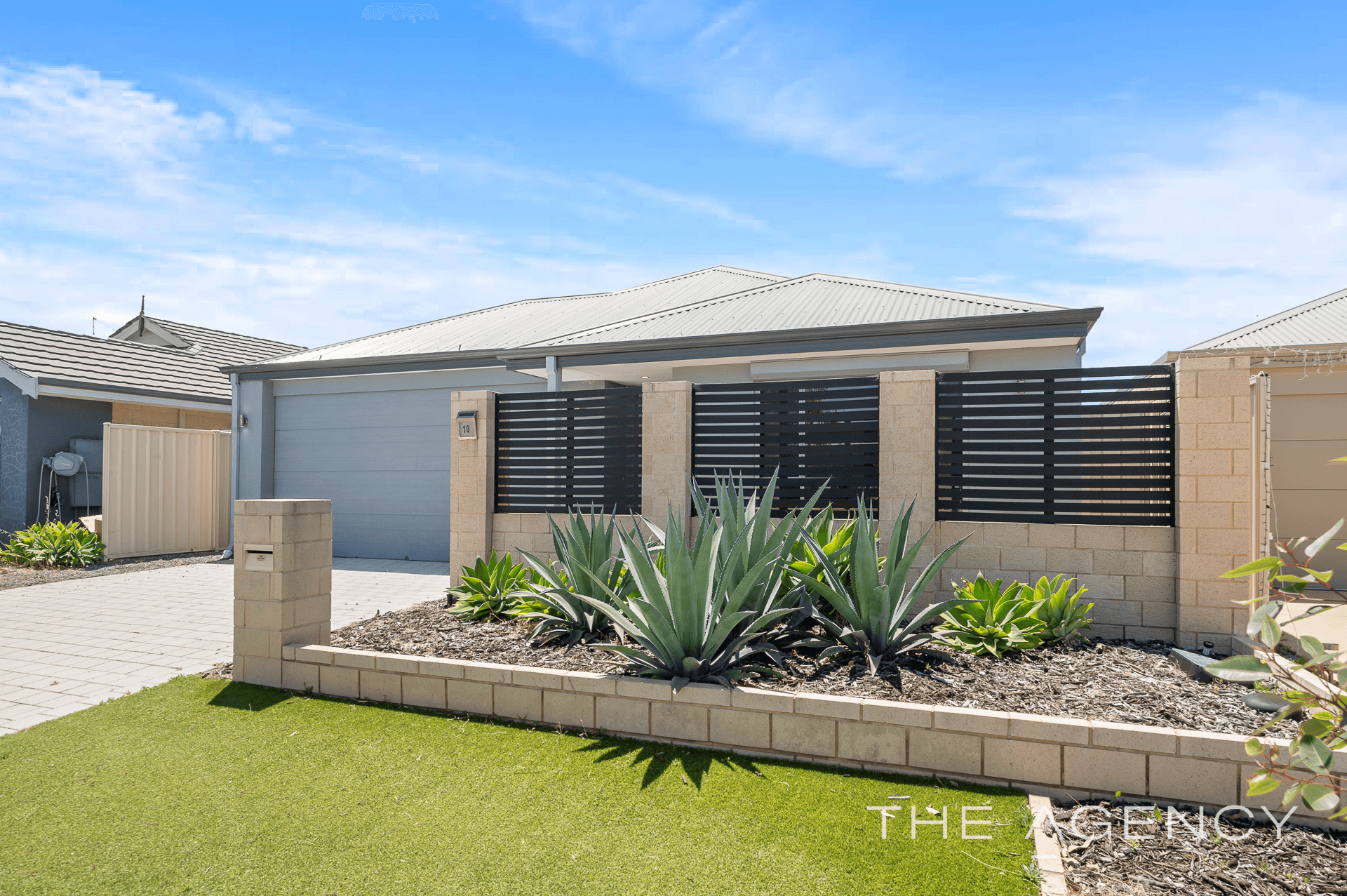 10 Cooralya Avenue, Golden Bay, WA 6174