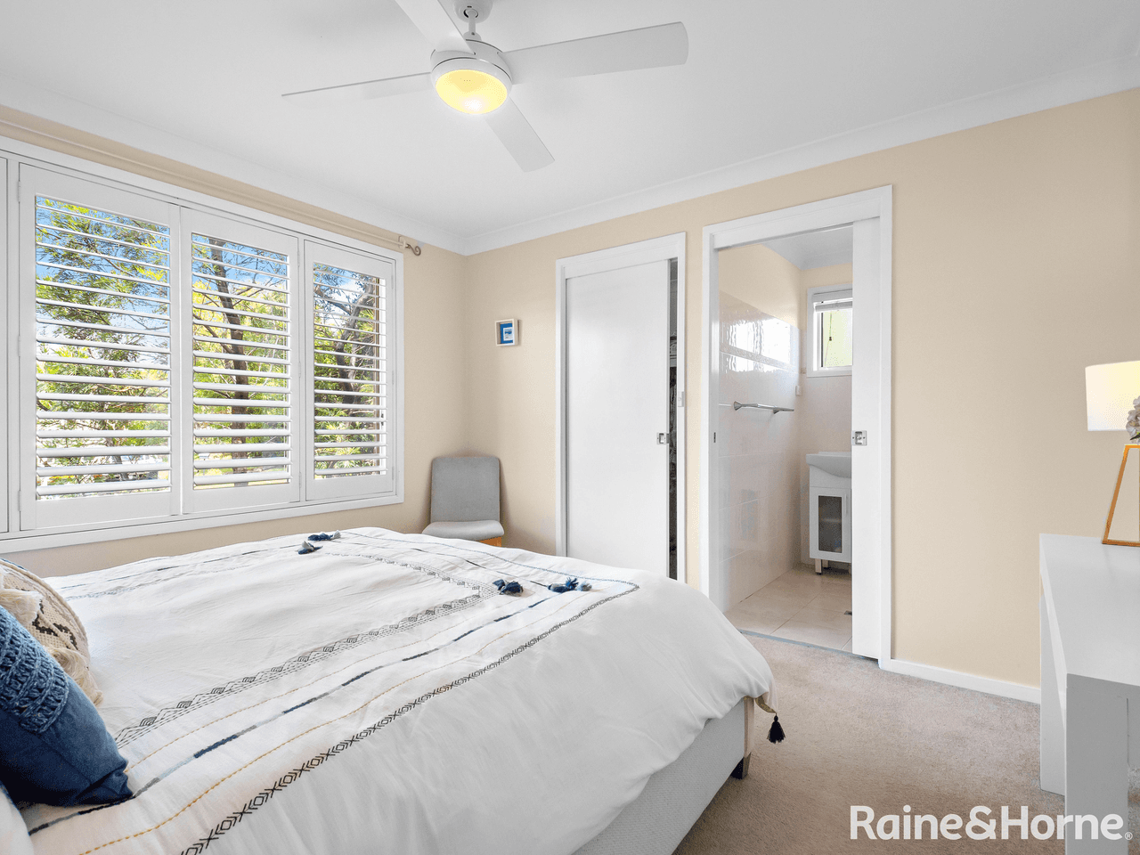 20 Garside Road, MOLLYMOOK BEACH, NSW 2539