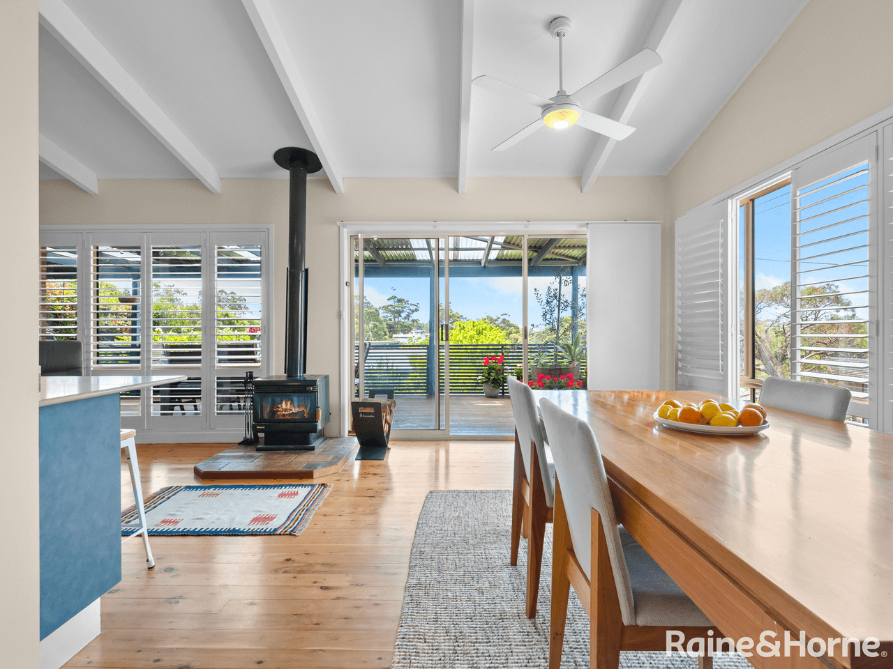 20 Garside Road, MOLLYMOOK BEACH, NSW 2539