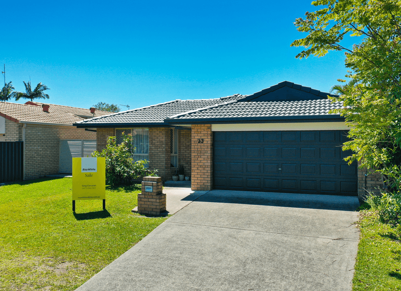 33 Pristine Court, VARSITY LAKES, QLD 4227