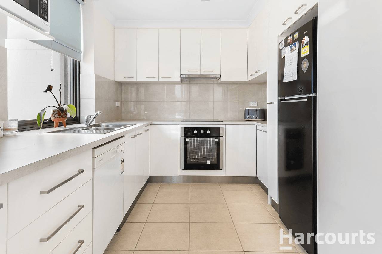 4/6A Valley Road, HALLS HEAD, WA 6210