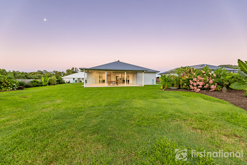 21 KABIANA PLACE, GLASS HOUSE MOUNTAINS, QLD 4518