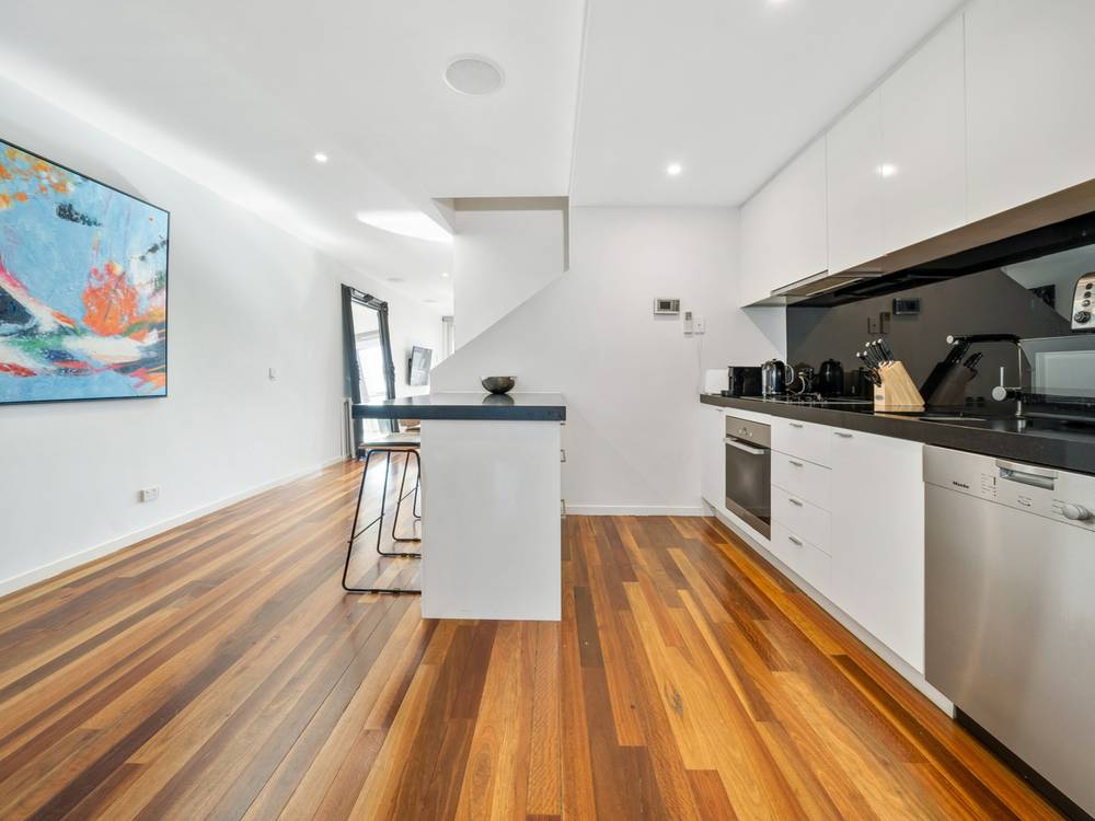303/2 Albert Street, ST KILDA, VIC 3182